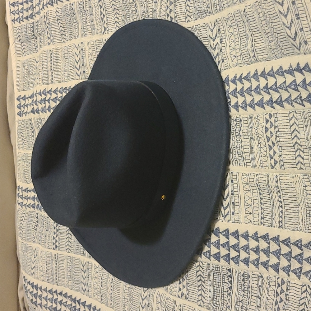 Lack of color hat
